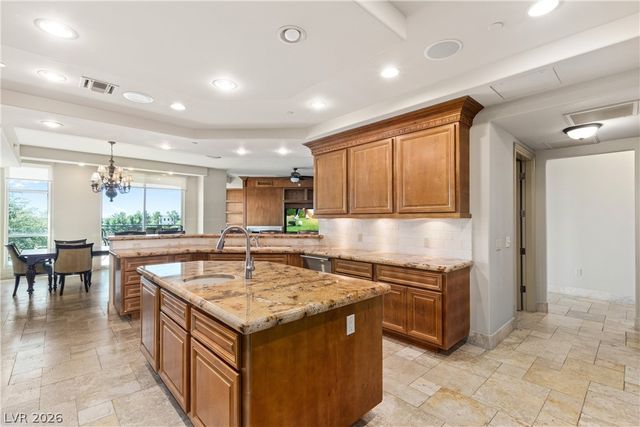 9103 Alta Drive 204, Las Vegas, NV 89145