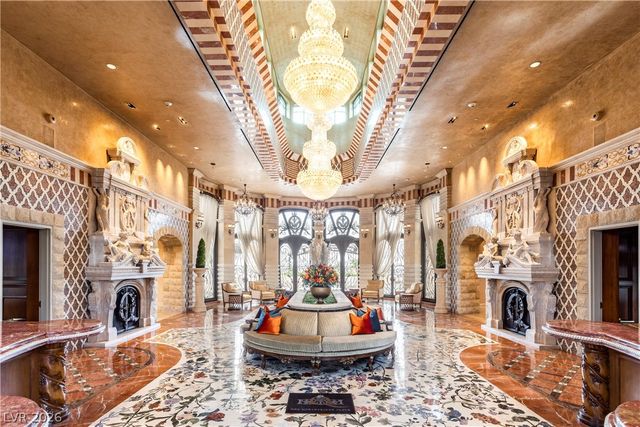 9103 Alta Drive 204, Las Vegas, NV 89145