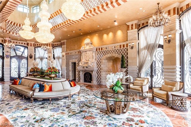 9103 Alta Drive 204, Las Vegas, NV 89145