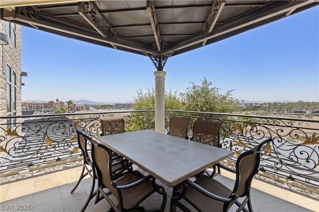 9103 Alta Drive 204, Las Vegas, NV 89145