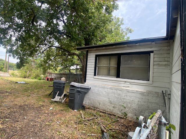 1419 Presidio Avenue, Dallas, TX 75216