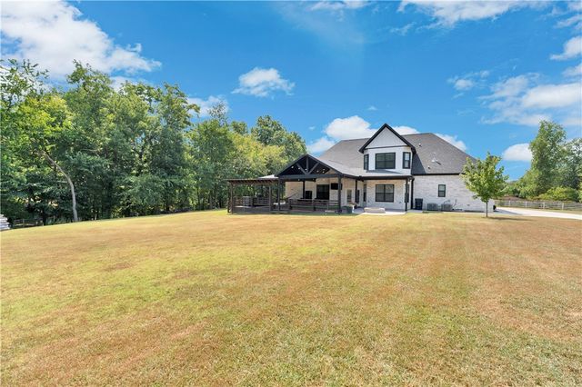 11958 Landers Road, Rogers, AR 72756