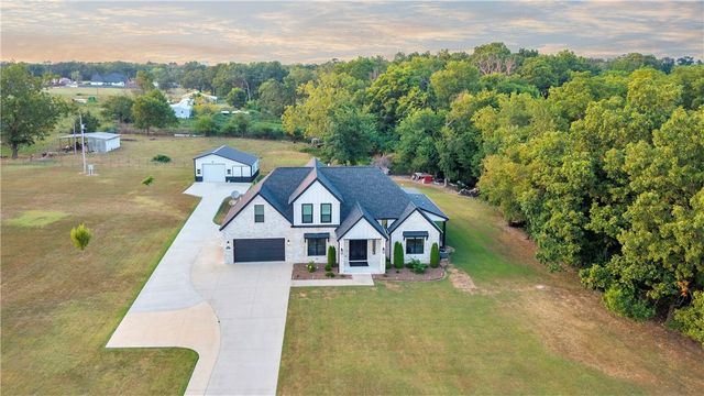 11958 Landers Road, Rogers, AR 72756