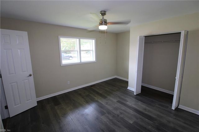 6 Snidow BLVD, Newport News, VA 23608