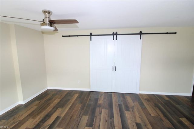 6 Snidow BLVD, Newport News, VA 23608