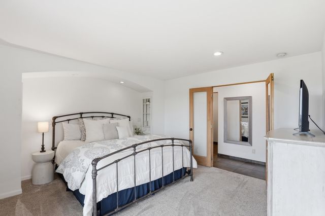 6110 N Ryley Ln, Otis Orchards, WA 99027