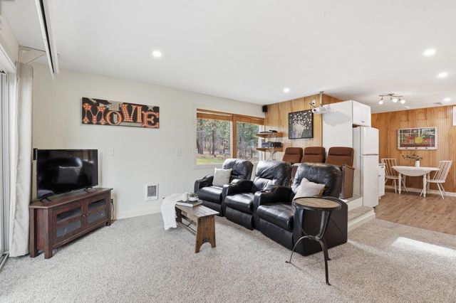 6110 N Ryley Ln, Otis Orchards, WA 99027