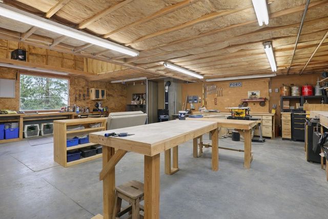 6110 N Ryley Ln, Otis Orchards, WA 99027