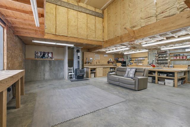 6110 N Ryley Ln, Otis Orchards, WA 99027