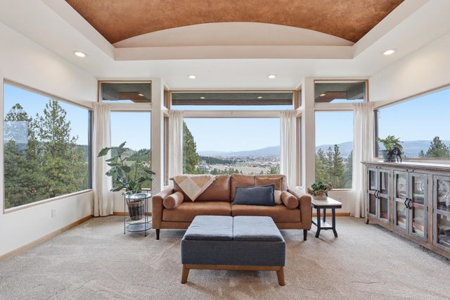 6110 N Ryley Ln, Otis Orchards, WA 99027