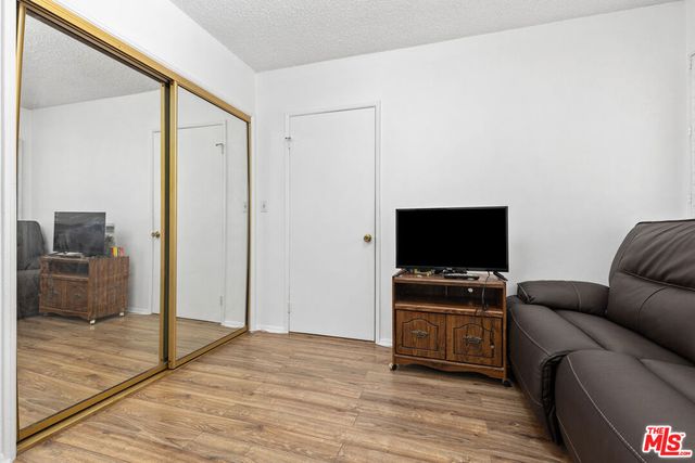 11619 Daleside Avenue, Hawthorne, CA 90250