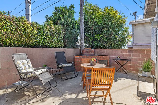 11619 Daleside Avenue, Hawthorne, CA 90250