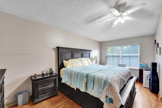 7324 NW 1st Place, Plantation, FL 33317