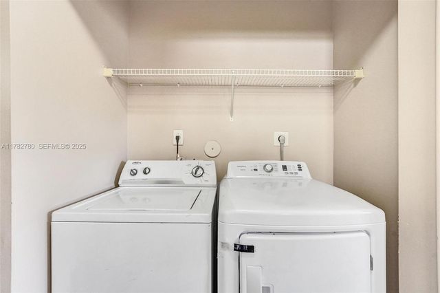 7324 NW 1st Place, Plantation, FL 33317
