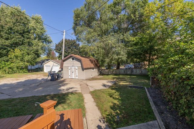 719 Monitor STREET, La Crosse, WI 54603