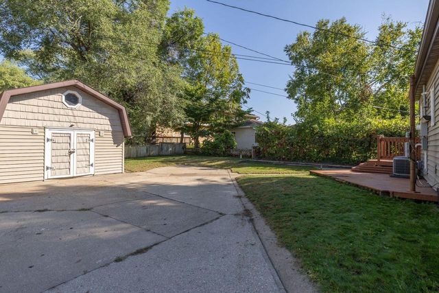 719 Monitor STREET, La Crosse, WI 54603
