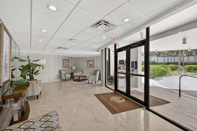 2800 N Ocean Drive B-12a, Singer Island, FL 33404