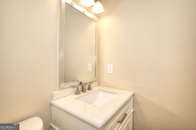 3033 Redwood Grove Park, Snellville, GA 30078