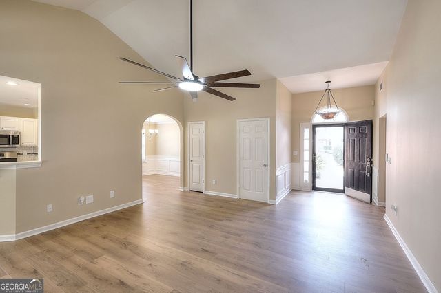 3033 Redwood Grove Park, Snellville, GA 30078