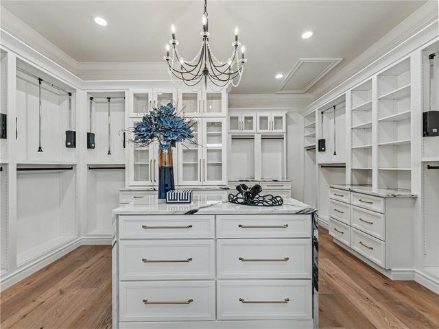 732 SHORE DRIVE E, Oldsmar, FL 34677