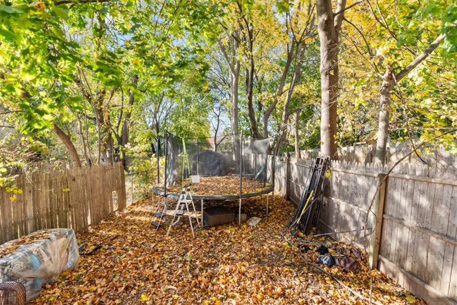 666 Orchard Street, New Haven, CT 06511