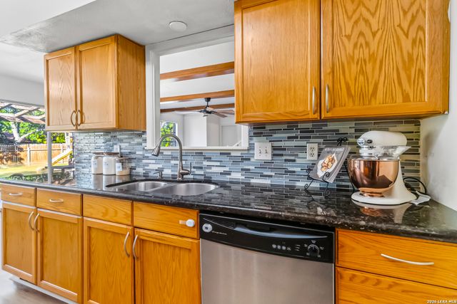 13527 BELTWAY ST, San Antonio, TX 78217