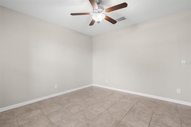 36101 STABLE WILK AVENUE, Zephyrhills, FL 33541