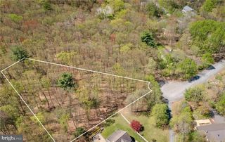 POPLAR DRIVE, New Ringgold, PA 17960