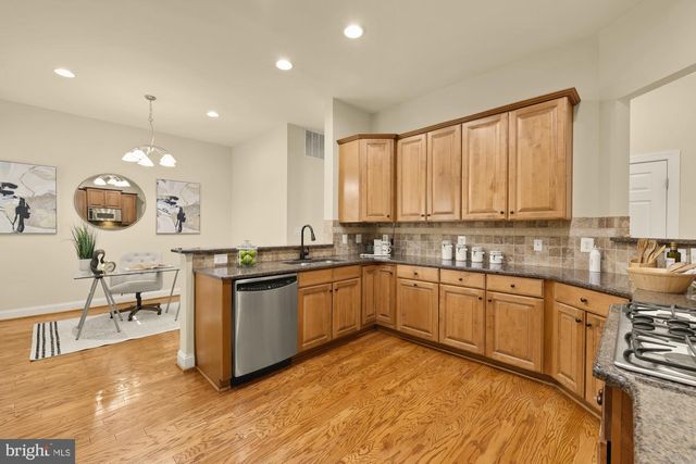 5978 MANORVIEW WAY, Alexandria, VA 22315