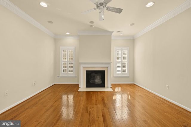 5978 MANORVIEW WAY, Alexandria, VA 22315