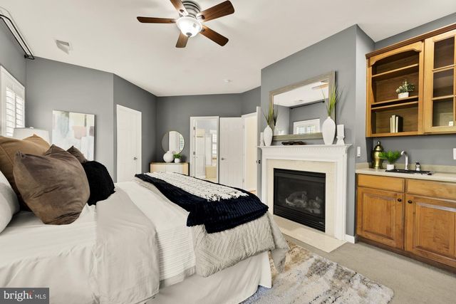 5978 MANORVIEW WAY, Alexandria, VA 22315