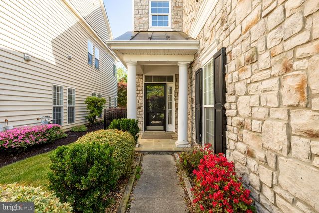 5978 MANORVIEW WAY, Alexandria, VA 22315