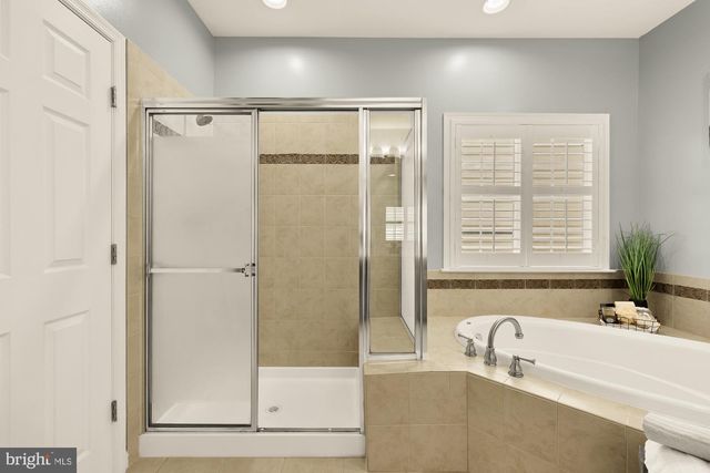 5978 MANORVIEW WAY, Alexandria, VA 22315
