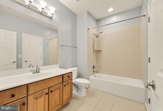 5978 MANORVIEW WAY, Alexandria, VA 22315