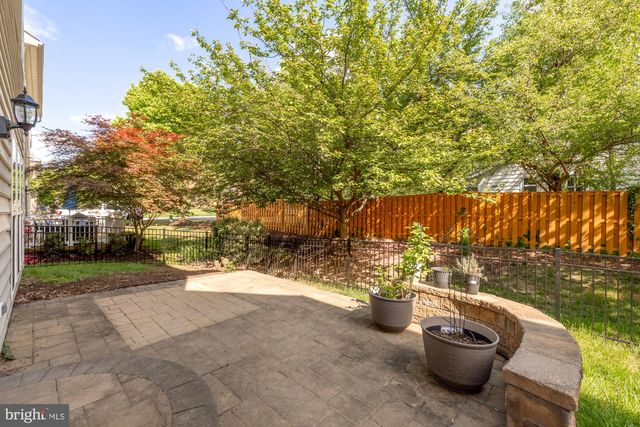 5978 MANORVIEW WAY, Alexandria, VA 22315