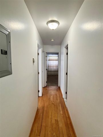 177-45 Meadow Road 2nd Floor, Jamaica, NY 11434