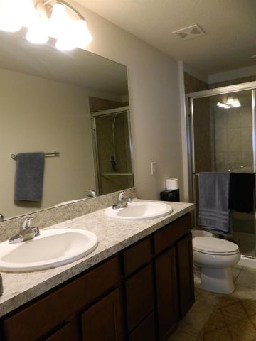 3345 Liberty Square Way 101, Fort Pierce, FL 34982