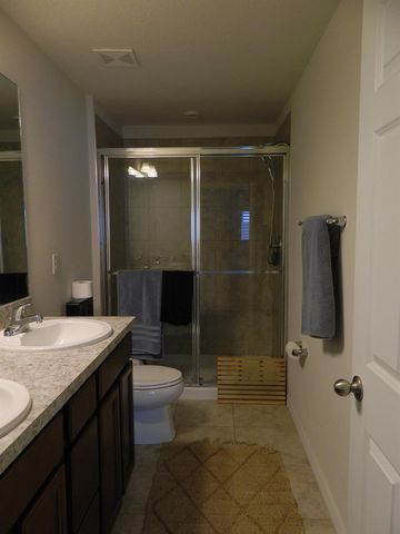 3345 Liberty Square Way 101, Fort Pierce, FL 34982