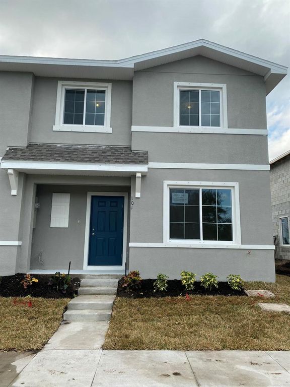 3345 Liberty Square Way 101, Fort Pierce, FL 34982