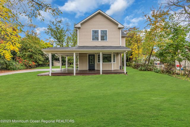 447 W Park Avenue, Oakhurst, NJ 07755