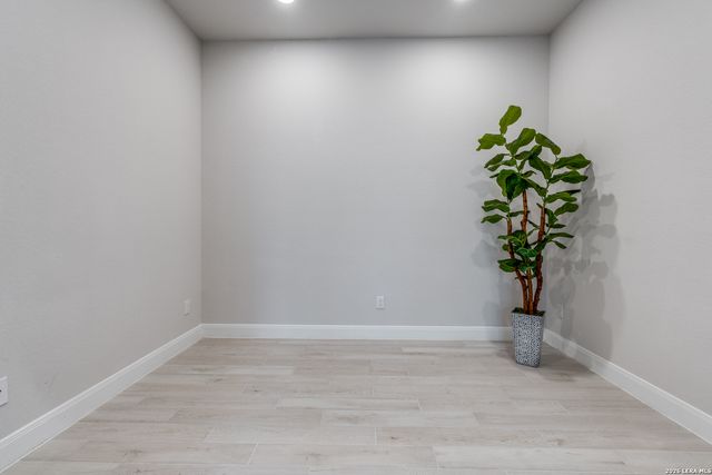 24126 Sidehill Lie, San Antonio, TX 78261