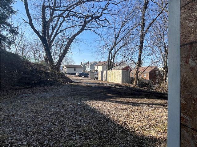 325 GLASER AVENUE, Bellevue, PA 15202