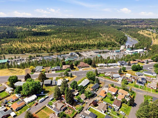 4012 W Longfellow Ave, Spokane, WA 99205