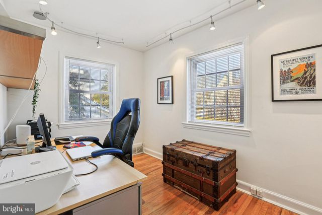 313 E LAKE AVE, Baltimore, MD 21212