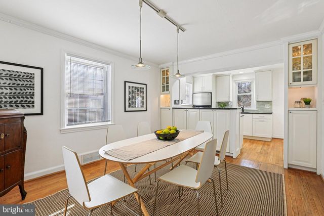 313 E LAKE AVE, Baltimore, MD 21212