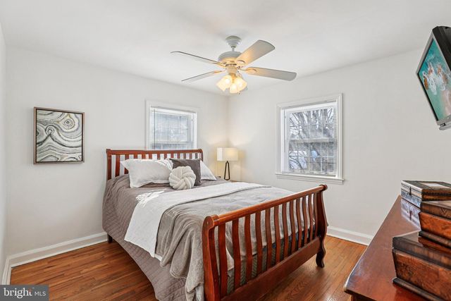 313 E LAKE AVE, Baltimore, MD 21212