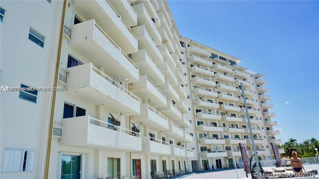 7904 West Dr 110, North Bay Village, FL 33141