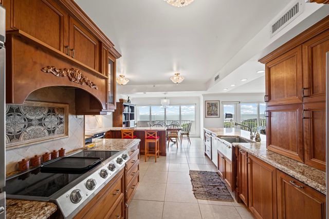 4301 N Ocean 0706 Boulevard A 706, Boca Raton, FL 33431