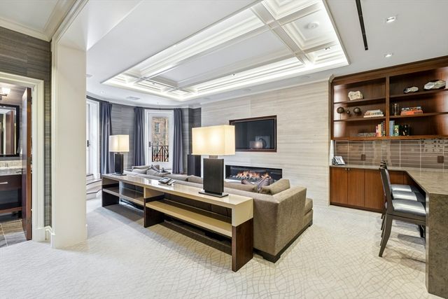55 Commonwealth Avenue, Boston, MA 02116