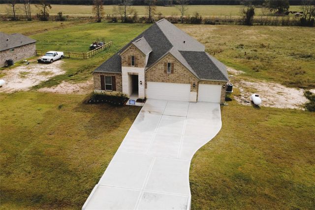 421 Barton Place Drive, Tarkington, TX 77327